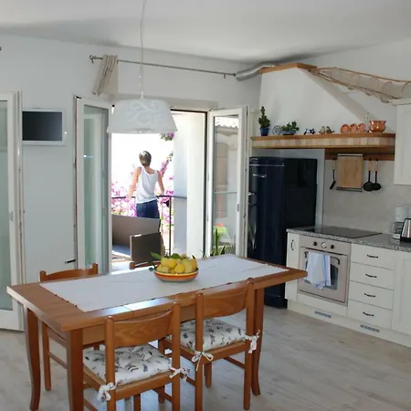 Apartment Casa Fanny Limone sul Garda